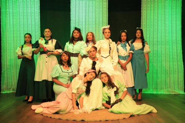 Grupo Escândalo Legalizado de Teatro completa 38 anos e estreia “Cobiça”